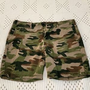 Men's Gap shorts